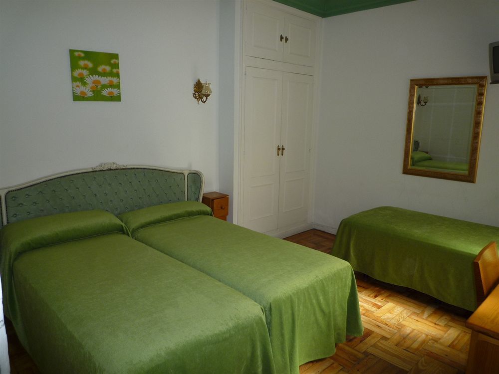 Guest house Hostal Madrid 3*