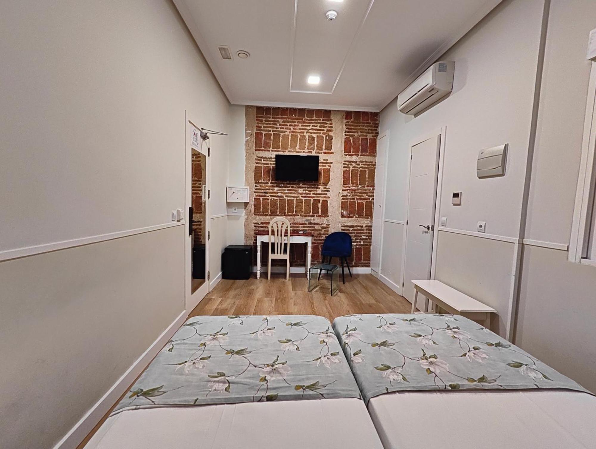 Guest house Hostal Madrid Madrid