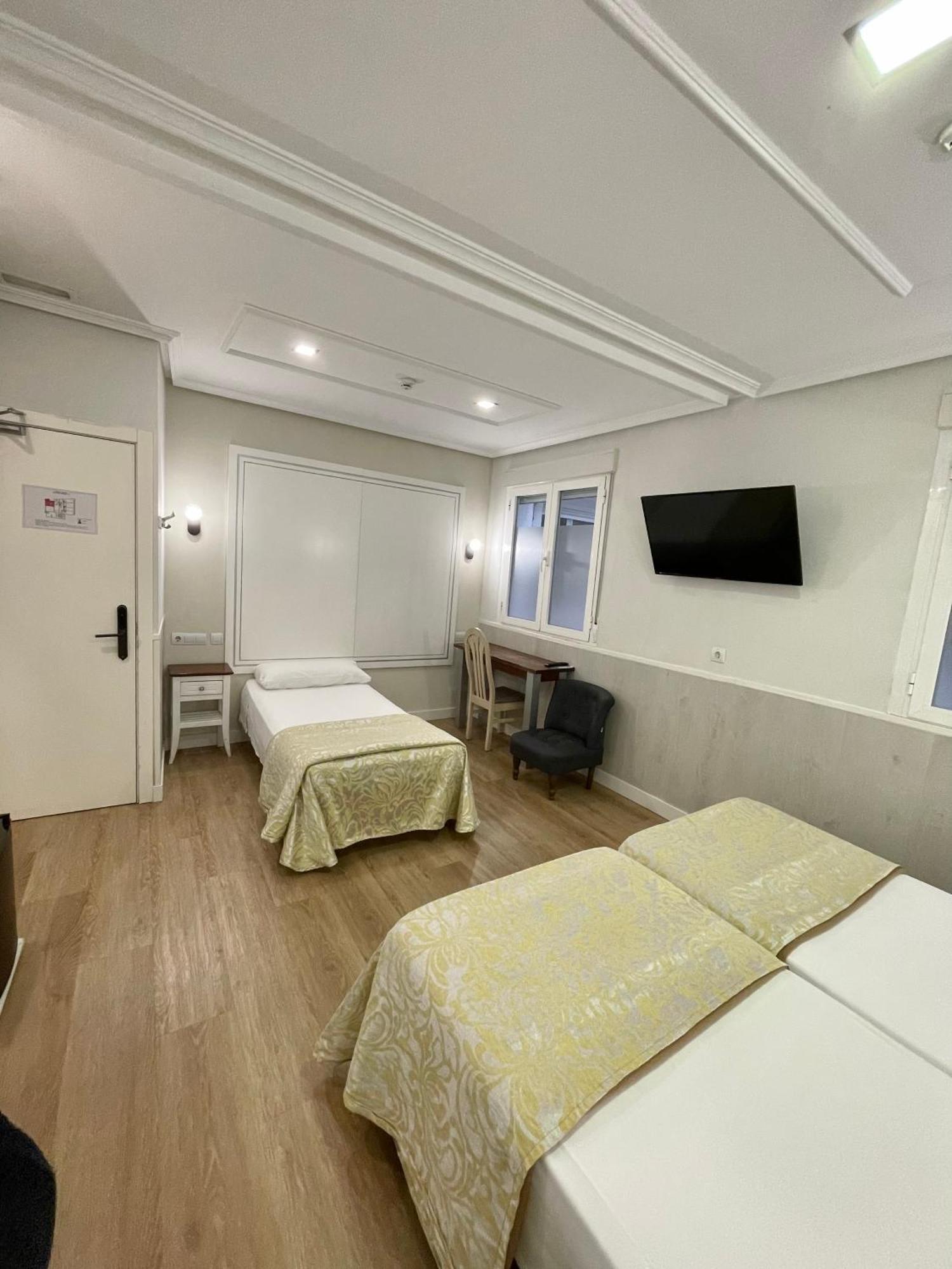 Guest house Hostal Madrid Madrid